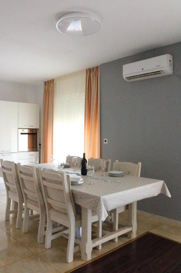 Lucija Apartamento Split Exterior foto